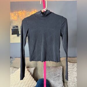 Sunday Best Ribbed Cropped Turtleneck Washed Black Lettuce Hem Top Aritzia